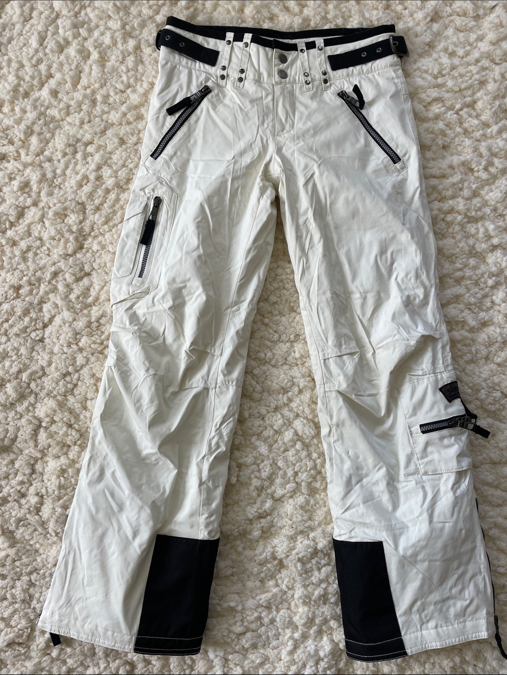 Skea Bunny White Women's Cargo Snow Pants with Black Accents
